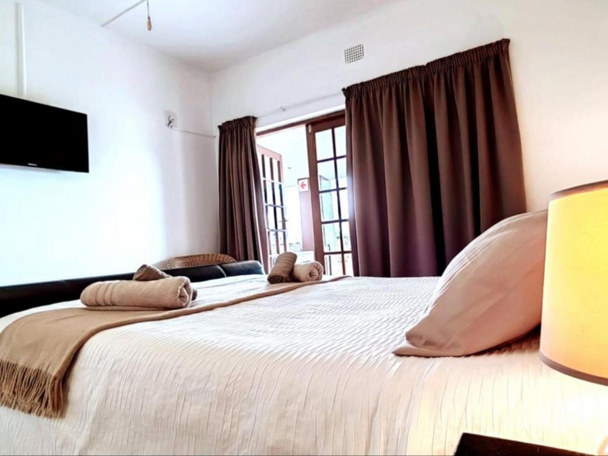 Aviators Paradise Guest House Mossel Bay Eksteriør bilde